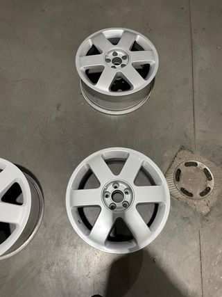 Llantas Golf mk4 Audi TT Leon 7.5x17 5x100