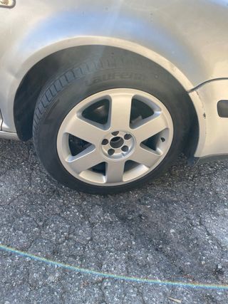 Llantas Golf mk4 Audi TT Leon 7.5x17 5x100