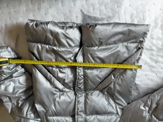 Cazadora Zara plateada talla M