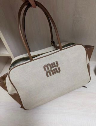 Bolso Miu Miu Lona y Piel Marrón Beige