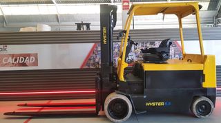 CARRETILLA ELEVADORA OCASION 5500 KG