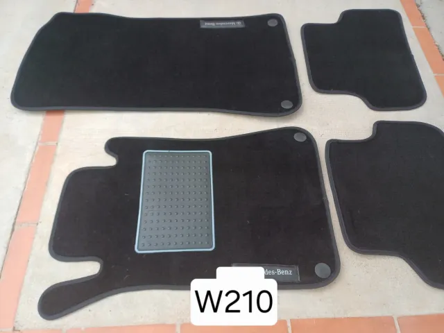 Alfombrillas Mercedes W210