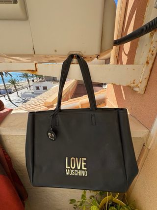 Bolso Negro Love Moschino