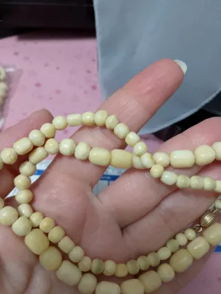 Collana in materiale nobile