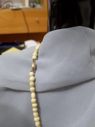 Collana in materiale nobile