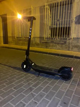 Patinete Eléctrico PURE