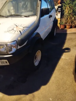 Nissan Terrano II 2001