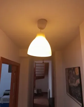 Lámpara de techo Ikea beige