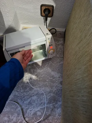 Horno Eléctrico Pequeño RS