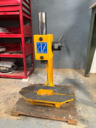 Prensa Troqueladora Manual AZ