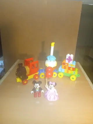 Lego El Desfile de Cumpleaños de Mickey y Minnie