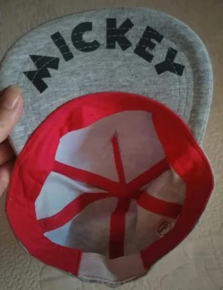 Gorra Mickey Mouse H&M Gris