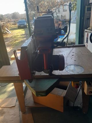 Mesa de corte para madera