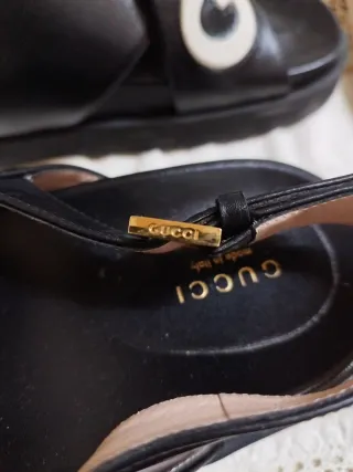 Sandalias Gucci Piel Mujer una pequeña pelada