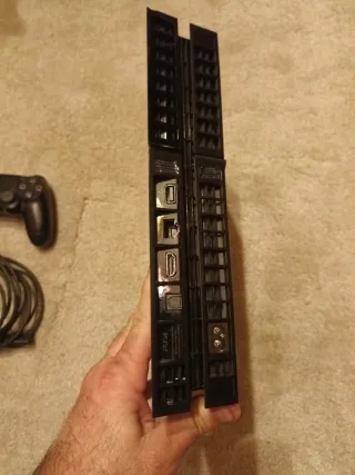 PS4 + Mando + Cables