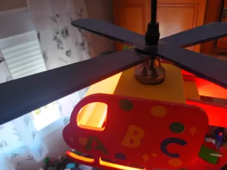 Lámpara infantil helicóptero madera
