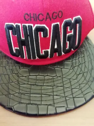Cappellino Chicago Rosso e Nero Nuovo