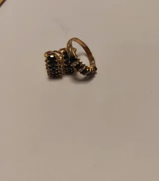 Conjunto pendientes y anillo oro con zafiros