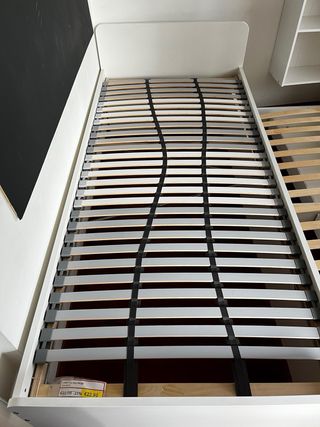 Letto SLÄKT Ikea + 2 materassi