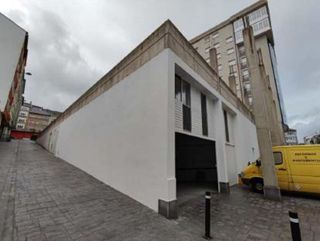 Garaje en venta en Paradai en Lugo