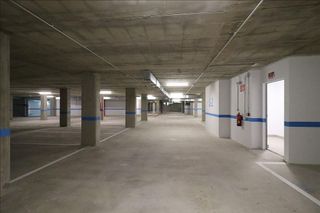 Garaje en venta en Paradai en Lugo