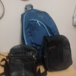 Lote 3 borse e zaino da uomo