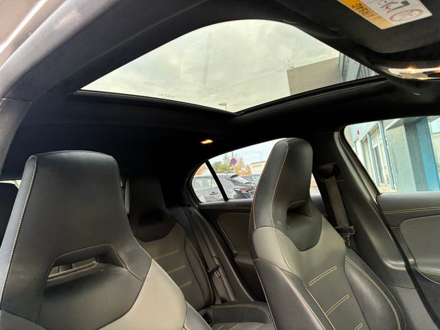 Mercedes-Benz A 45 AMG S 4matic 422cv