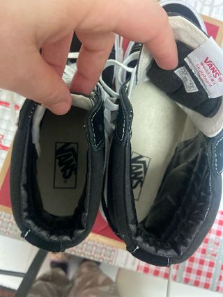 Deportivos Vans SK8-Hi Negro/Blanco