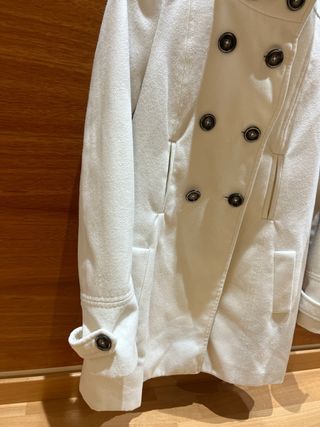 Abrigo paño blanco Zara