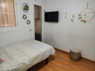 Amplia habitación para señorita