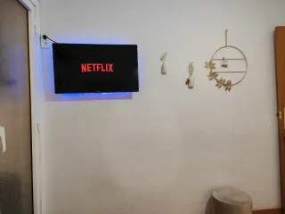 Amplia habitación para señorita