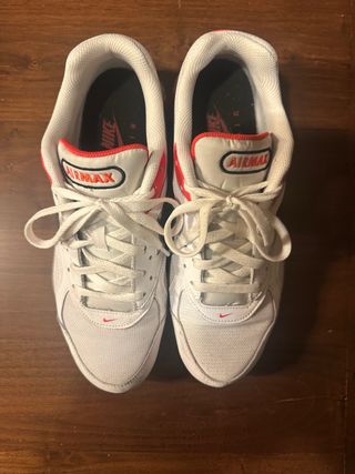 Scarpe Nike Air Max bianche e rosse