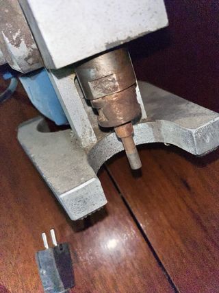 Taladro portátil para vidrio