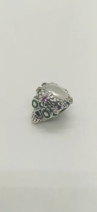 Charm de plata