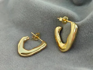 Pendientes bañados en Oro 18K