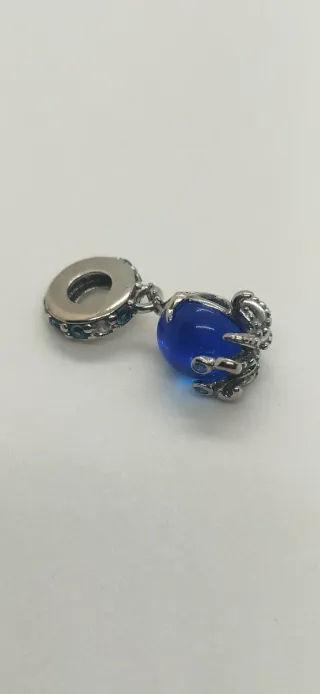 Charm de plata
