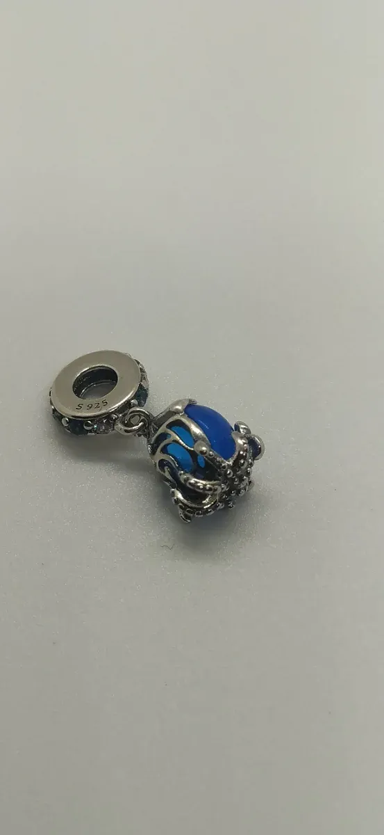 Charm de plata