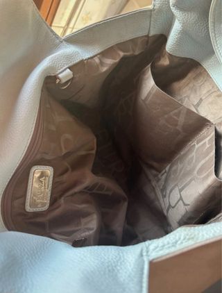 Borsa Furla in pelle con chiusura a calamita