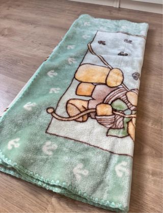 Manta de bebé con osito marinero medidas 122x92 cm