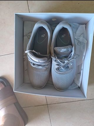 Scarpe Nike uomo grigie taglia 44