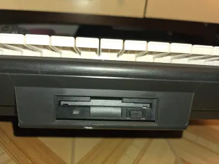 Teclado Yamaha PSR-SQ16