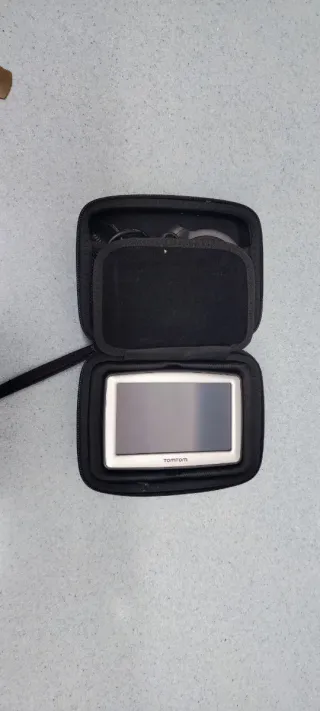 Tomtom XL con funda