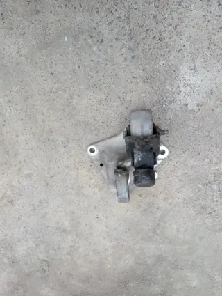 Soporte motor Peugeot 307 2.0 HDI RHR