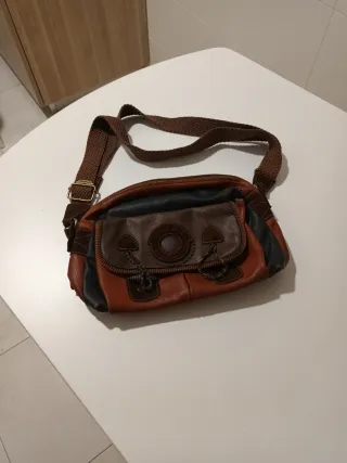 Bolso bandolera piel.