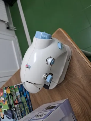 Máquina de coser JOCCA portátil eléctrica con peda