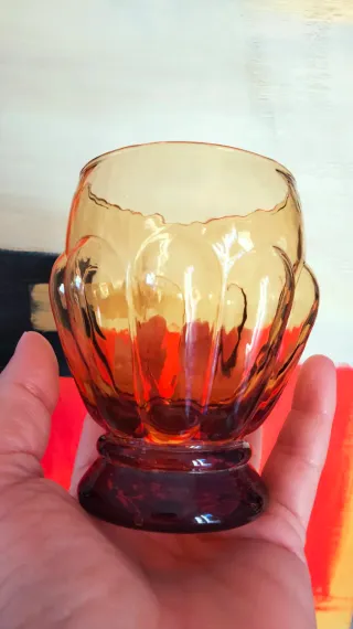 4 bicchieri Spicchi vintage ambra