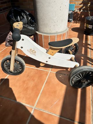 Bicicleta de madera para niños