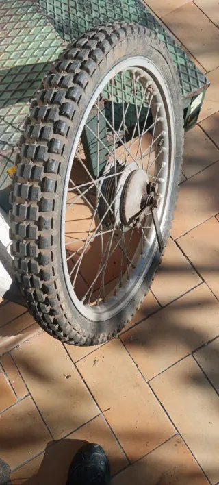 Rueda Montesa Cota 348/349