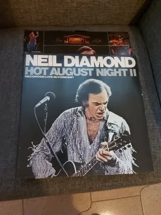 3 LP Neil Diamond Hot August Night II