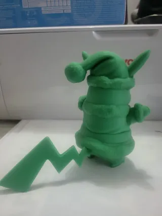 Figura Pikachu Navidad 11 cm